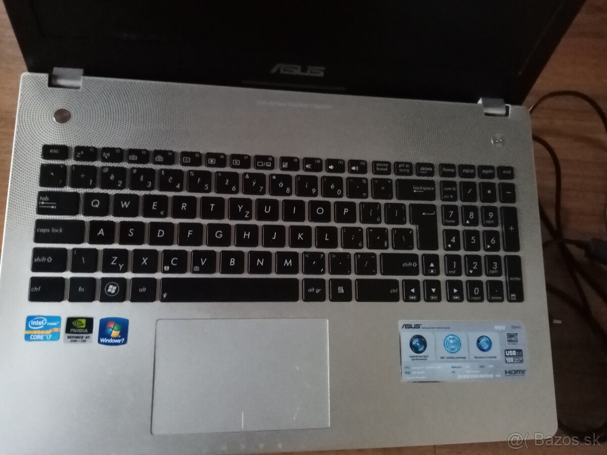 Predám notebook Asus N56V + chladiaca podložka + OS win7 - 4