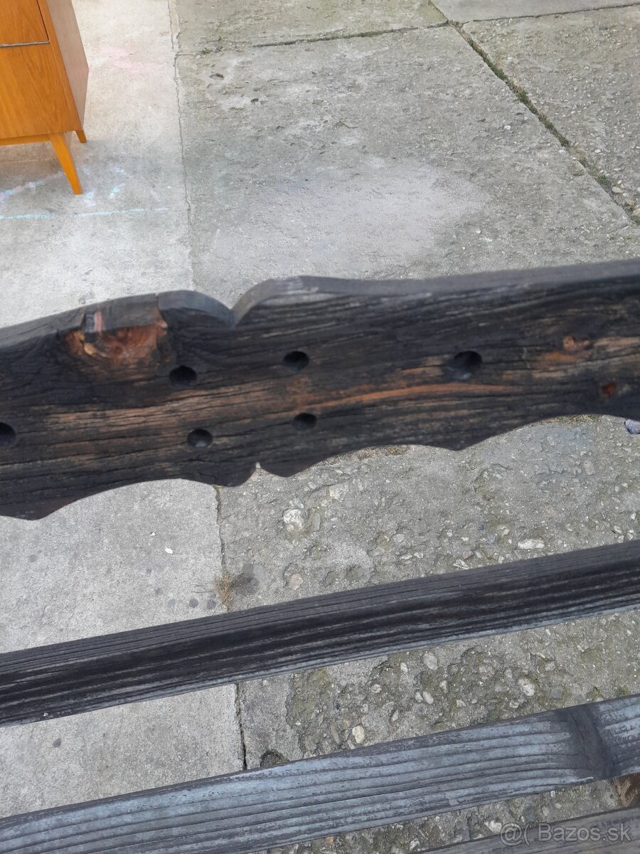 Predám peknú staršiu lavičku - 4