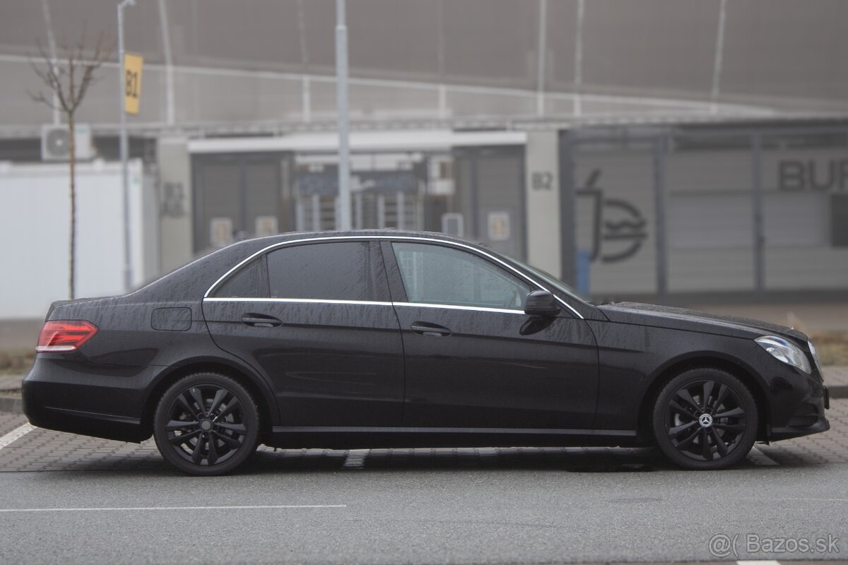 Mercedes-Benz E trieda Sedan E220 CDI / 100kW - 4