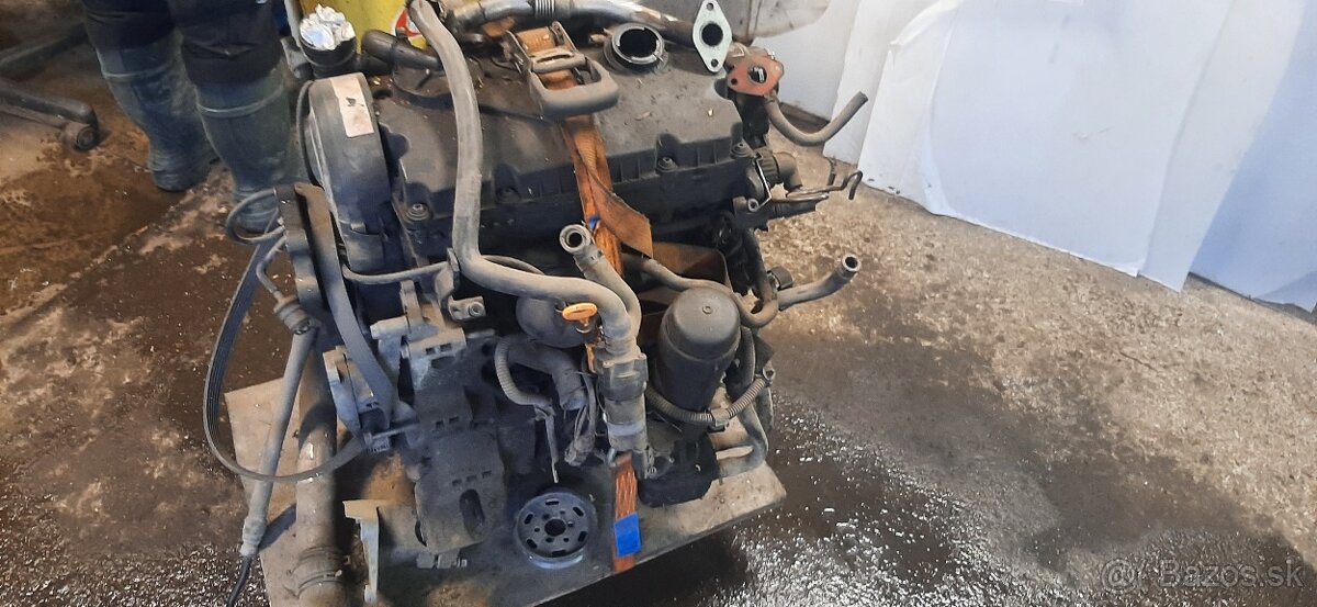 Motor 1.9Tdi PD 85kw AUY - 4