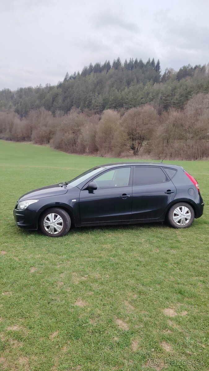 Predám Hyundai i30 1.4 benzín - 4