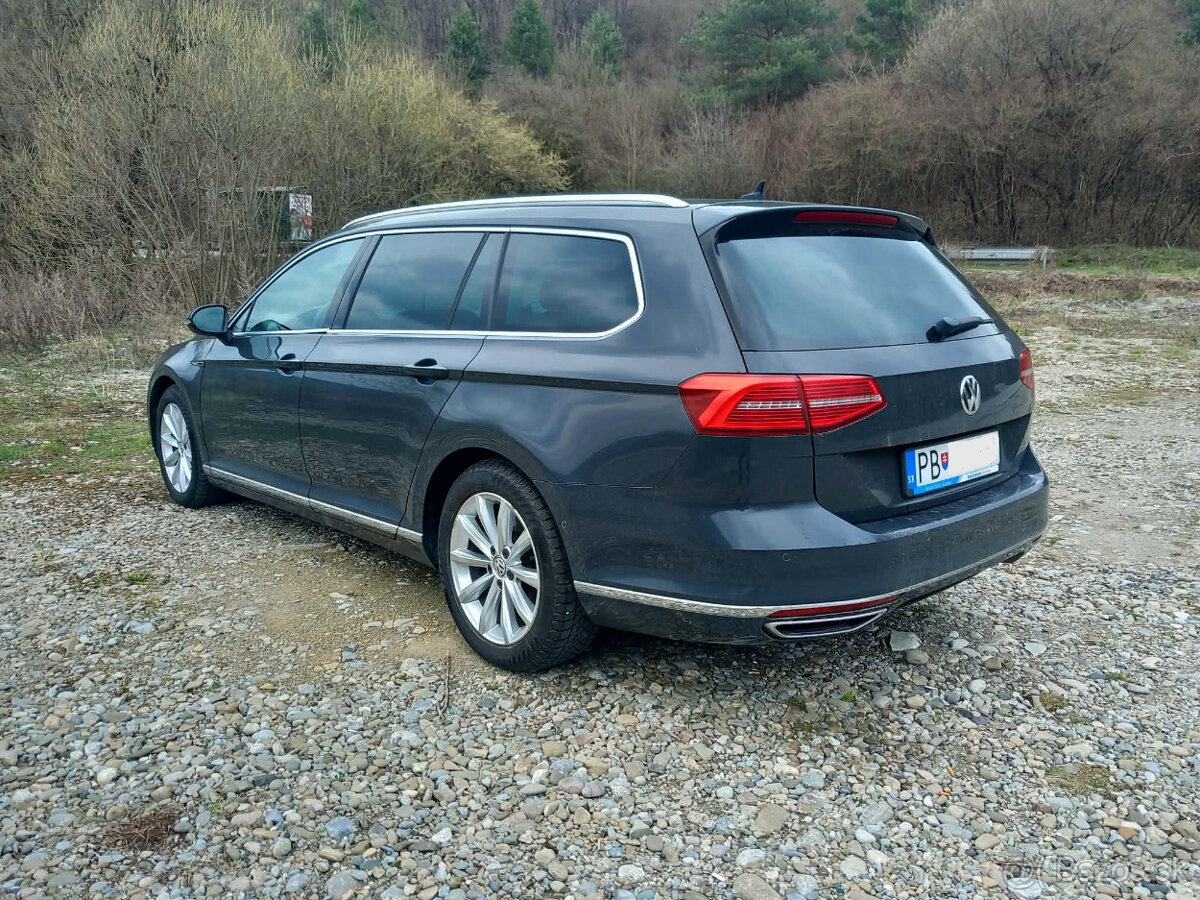 VW Passat Variant 2.0 BiTdi 4x4 DSG7 Highline Kúp.SR M2016 - 4