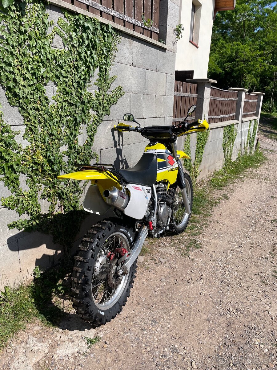 Suzuki DR 350s