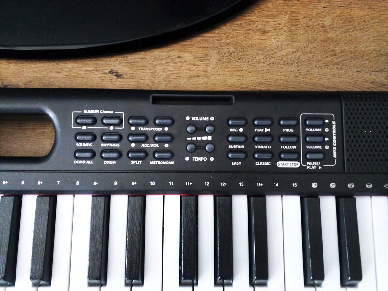 Elektronický klavír - digitálne piáno - 4