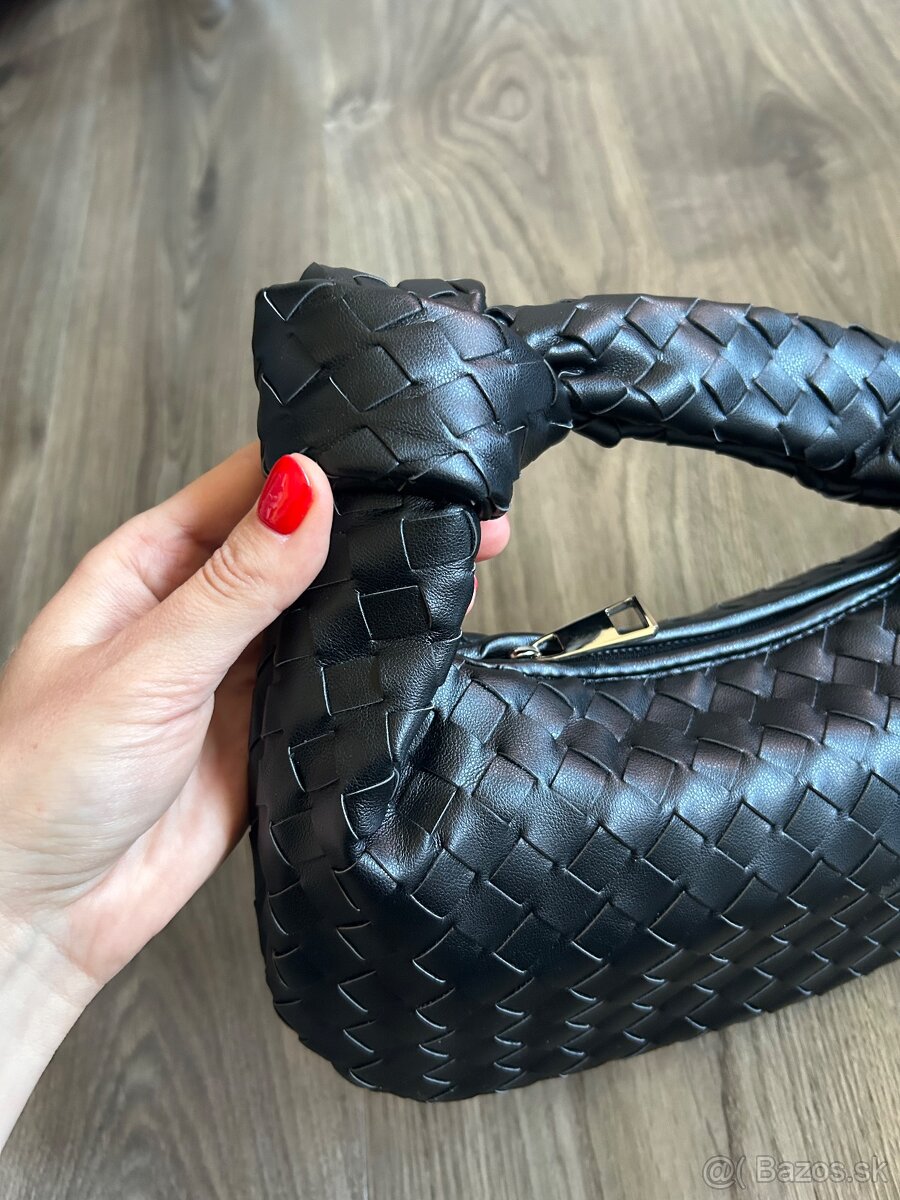 Čierna uzlikova kabelka - 4