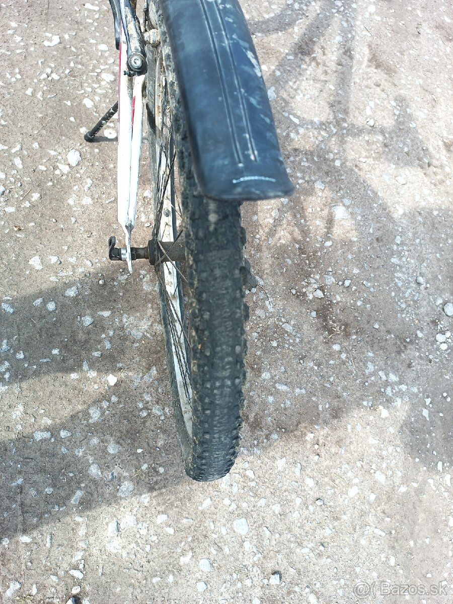 Predám bycikel 24" - 4