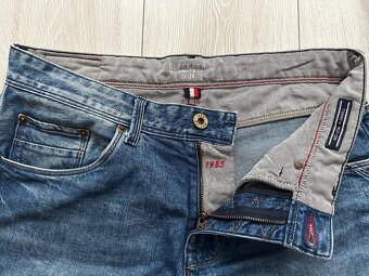 Nové,pánske,kvalitné džínsy Tommy HILFIGER - 32/34 - 4