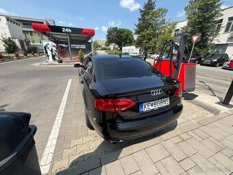 Audi A4 B8 sedan - 4