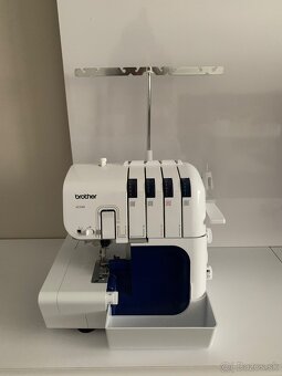Brother 4234D - obnitkovaci stroj - 4