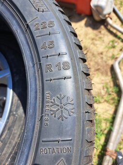 Predam 2ks pneumatiky Kleber krisalp Hp 3 - 4