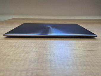 Asus Zenbook 3 /Core i5-7200U/8GB RAM/FHD IPS/512GB SSD - 4