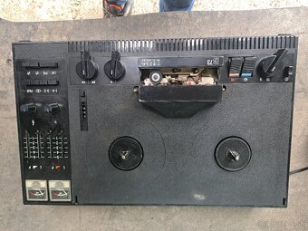 Kotucovy magnetofon Tesla B93, B73 a B400 - 4