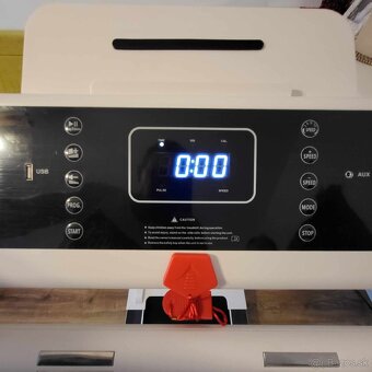 Bežecký pás HRS T-330 (sklopný systém, do 120kg, š. 42cm) - 4