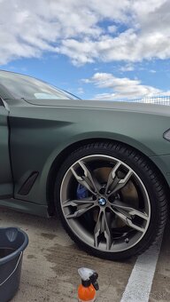 BMW Rad 5 M550i xDrive A/T G 30 2018 - 4