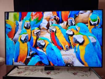 Predám Smart LED TV Samsung UE55NU7093U 4K UHD s Wi-Fi - 4