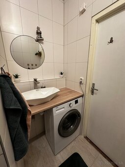 Veľký 1 izbový byt A trajana - 4