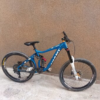 Predám Giant Faith - 4