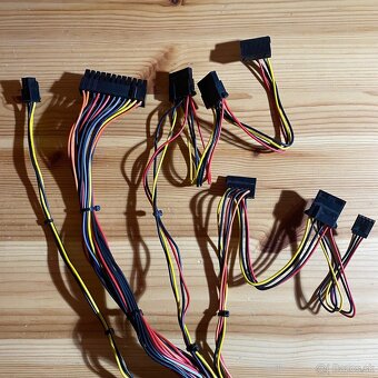 Predám PC zdroj – ISO Switching Power Supply ISO-450LPP - 4