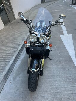 Predám Triumph Rocket III - 4