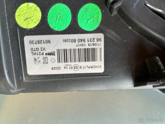 Peugeot 208 predné svetlo - 4