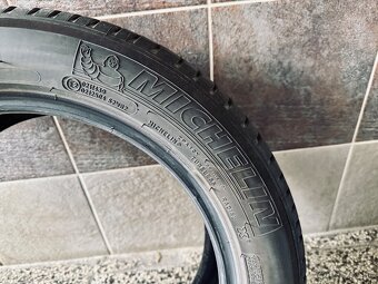 Letné pneumatiky 225/50 R17 94V - 4