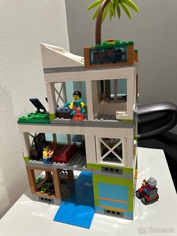 Lego City Bytový Dom - 4