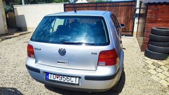 VW Golf 4 - 4