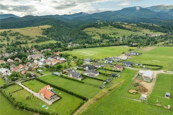 Na predaj: Stavebný pozemok s výhľadom na Nízke Tatry – Doln - 4