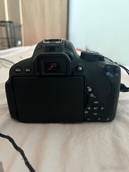 Canon eos 700d - 4