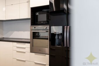 Luxus v kúpelnom mestečku pri Banskej Štiavnici. - 4