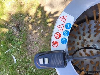 Predám šklbačku hydiny Zipper ZI GRM 400 - 4