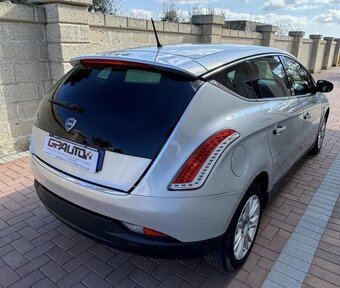 Lancia Delta 1.6 JTD, SK ŠPZ - 4