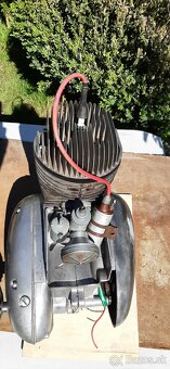 Jawa 250 -motor - 4