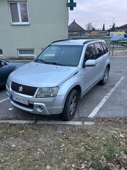 Suzuki Grand Vitara 1.9 DDiS 4x4 - 4