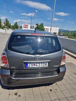Toyota corolla verso 2,2d4d 100kw - 4