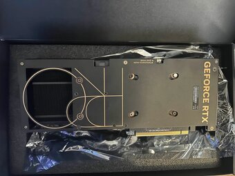 Predám TOP grafiku ASUS RTX4070 12GB GDDR6 - 4