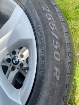 285/45 r19 - 4