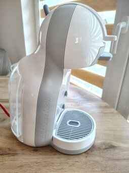 Dolce Gusto - kávovar - 4