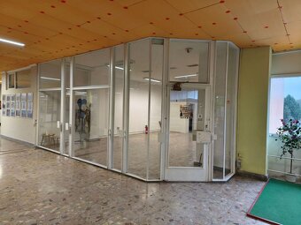 Obchodný priestor na prenájom - Ovsište, Bratislava V - 4