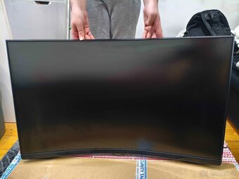 SAMSUNG G6 LS32BG650EUXEN - 4