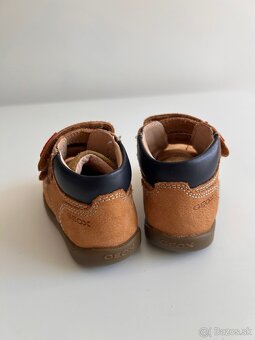 Chlačenské poltopánky 19 - 4