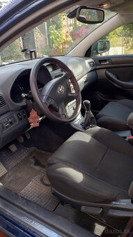 Predam Toyotu Avensis - 4