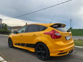 Ford Focus ST250 MKIII - 4