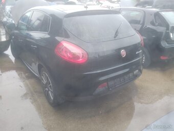 Rozpredám na náhradné diely Fiat Bravo - 4