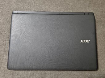 Acer Aspire es1-533 series - 4