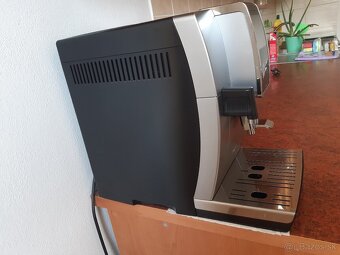 Kávovar DeLonghi Dinamica Plus ECAM 370.85 SB - 4