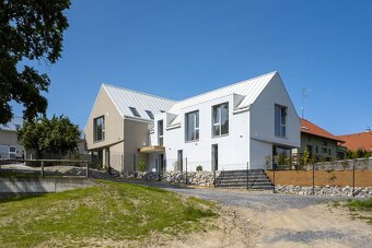 Predaj 5 izbový RD s kvalitnými hliníkovými oknami - Lozorno - 4