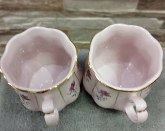 Růžový porcelán, 2 hrníčky bucláčky, Chodov - 4