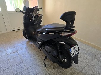 Predám skúter Honda Forza 125 s ABS - 4
