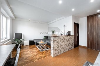 Zrekonštruovaný tehlový 2i (2,5i) byt s výťahom na Severe - 4